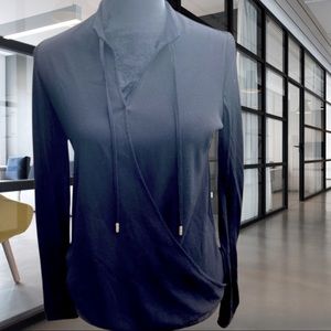 MK long sleeve top. XS Black. Michael Kors